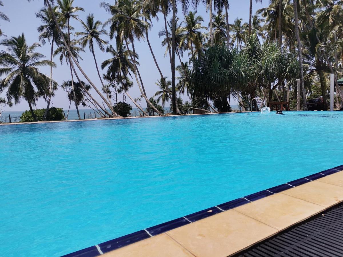 Helios Beach Resort แทนกาลเล ภายนอก รูปภาพ