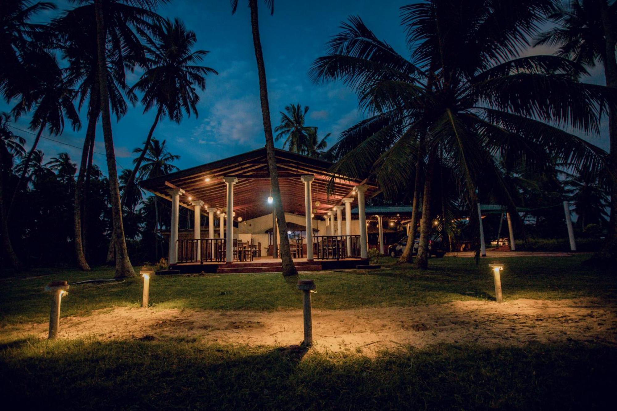 Helios Beach Resort แทนกาลเล ภายนอก รูปภาพ