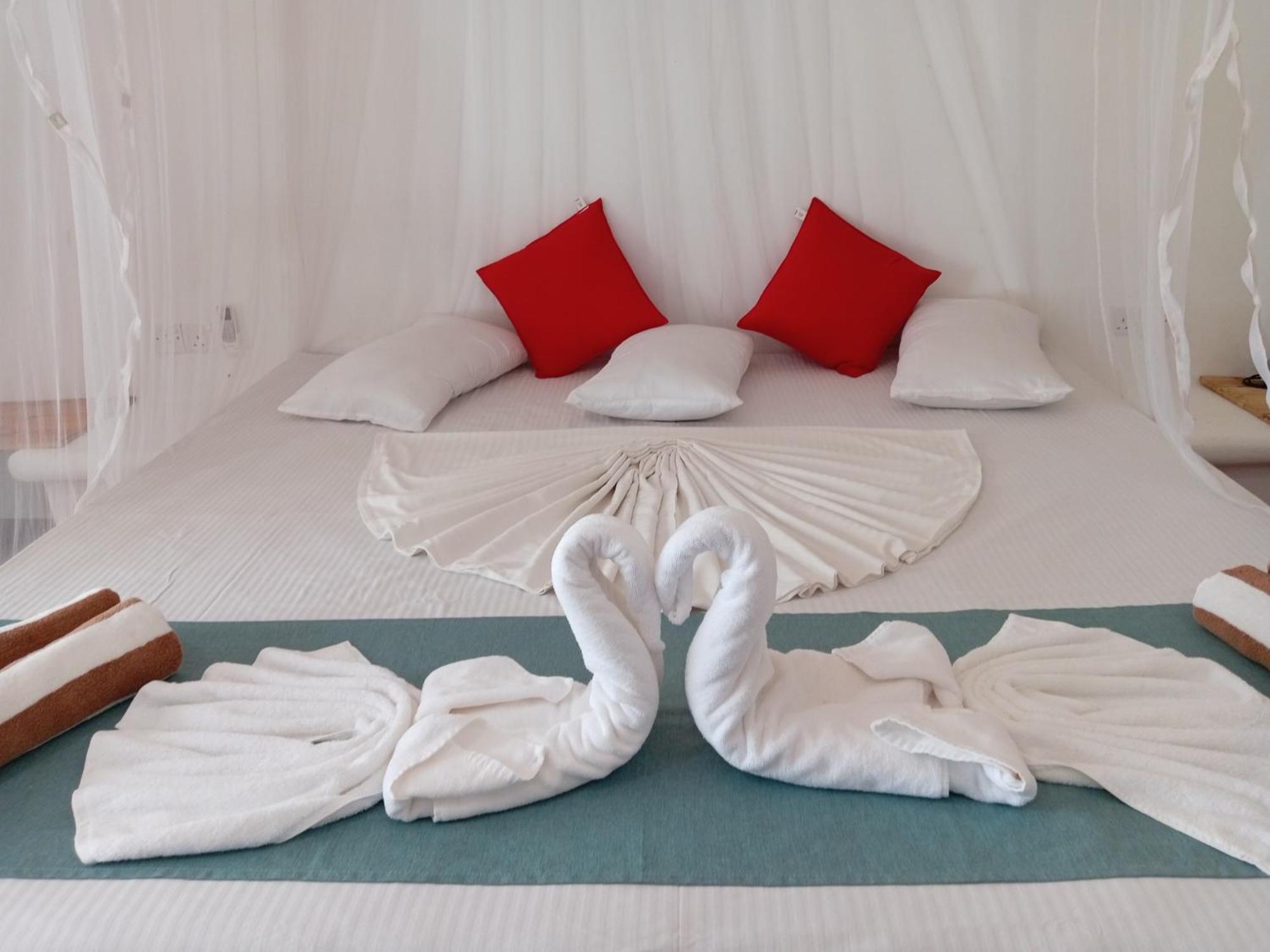 Helios Beach Resort แทนกาลเล ภายนอก รูปภาพ